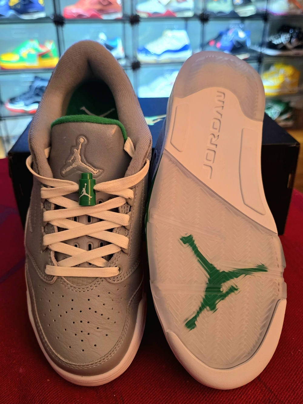 Air Jordan Men's Low Top Sneaker - Grey / Green IH2047-001